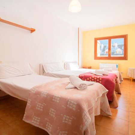 Apartamentos Villanua 3000 ภายนอก รูปภาพ