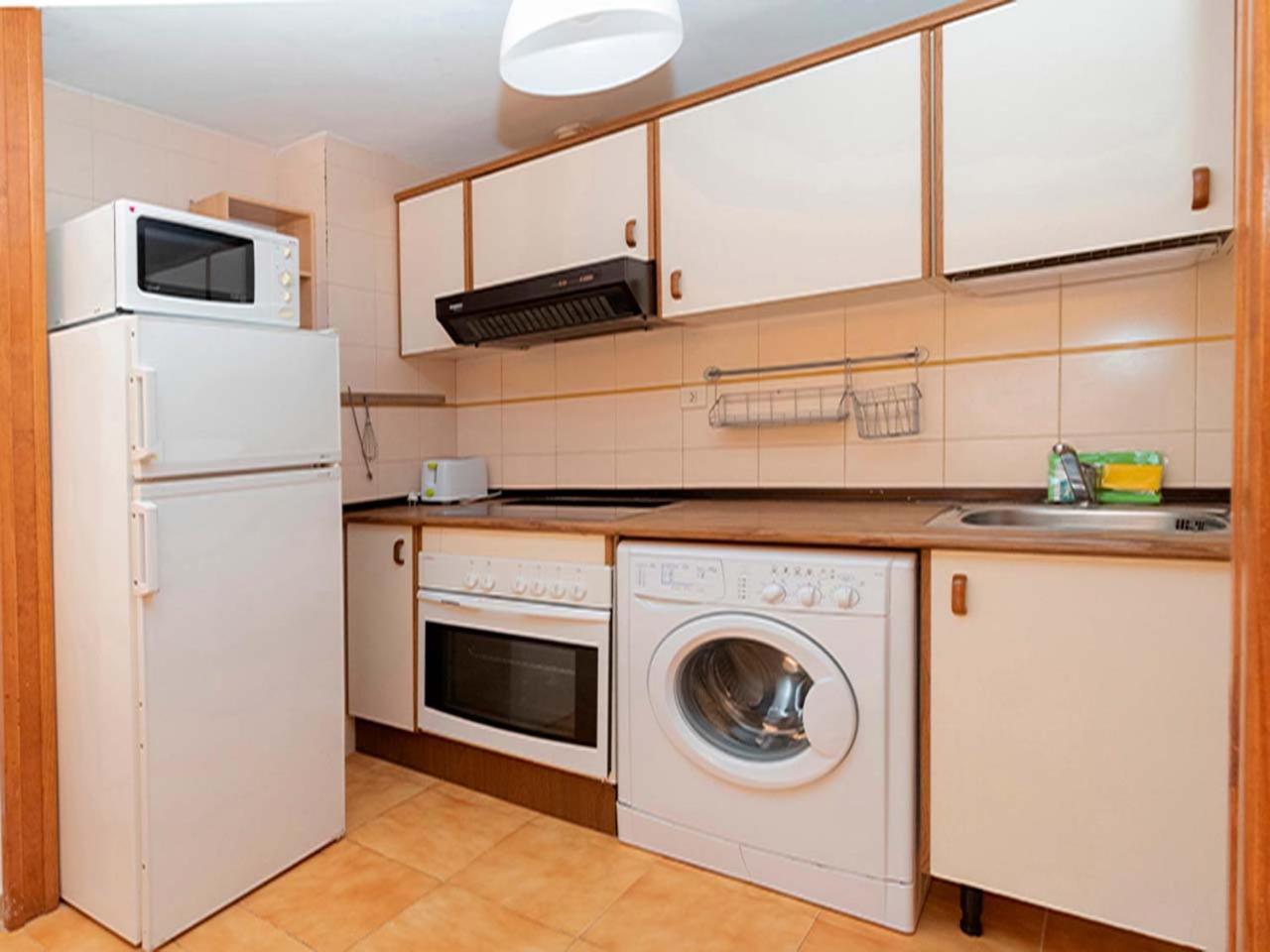 Apartamentos Villanua 3000 ภายนอก รูปภาพ
