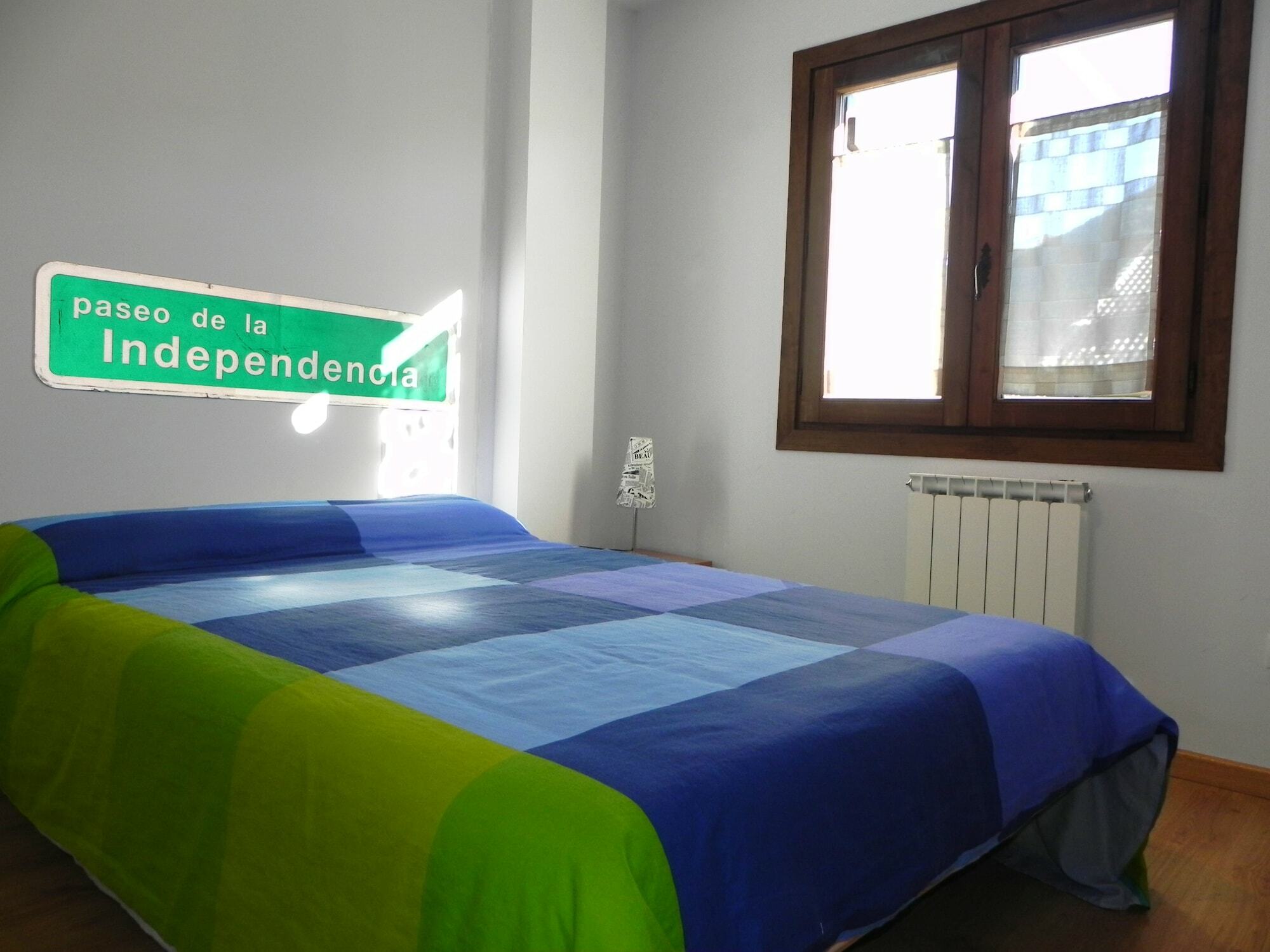 Apartamentos Villanua 3000 ภายนอก รูปภาพ